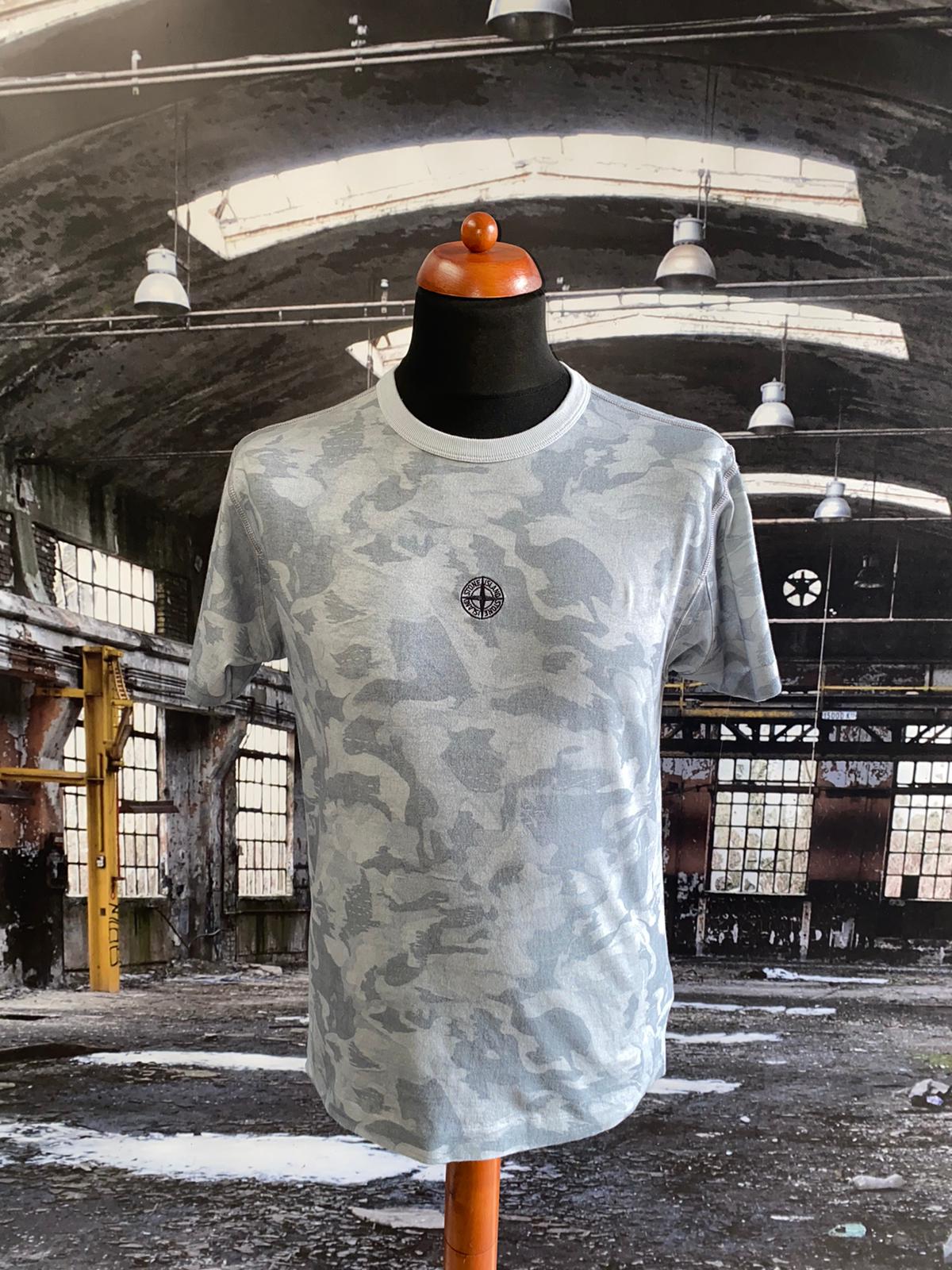 Stone island camo shirt top