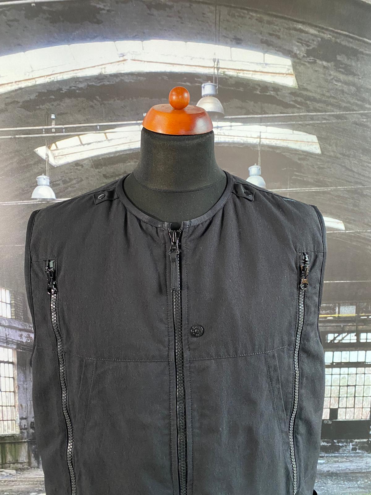 ジャケット・アウター STONE  Shadow Project Liner Gilet STONE ISLAND SHADOW PROJECT HOLLOWCORE GILET - X Clothing