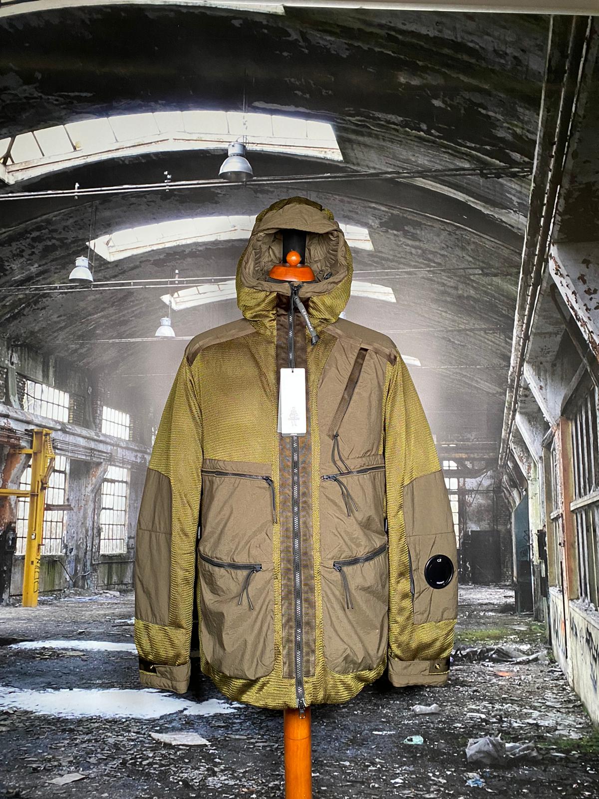 C.P. COMPANY J MESH DOWN FILLED LENS JACKET X Clothing