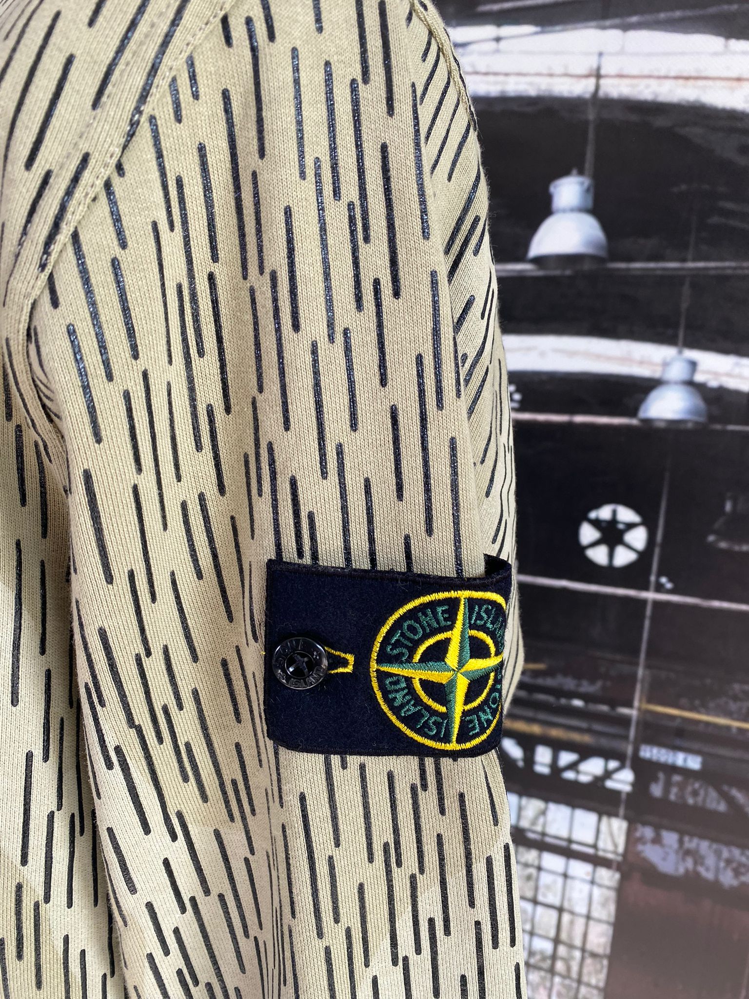 STONE ISLAND COTTON FLEECE 'RAIN CAMO' PRINT SWEATSHIRT - X STONE ISLAND COTTON FLEECE 'RAIN CAMO' PRINT SWEATSHIRT - X