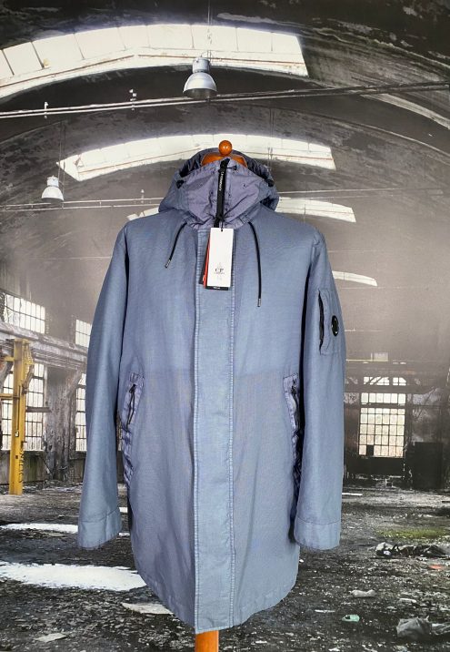 C.P. COMPANY PRISM LENS PARKA