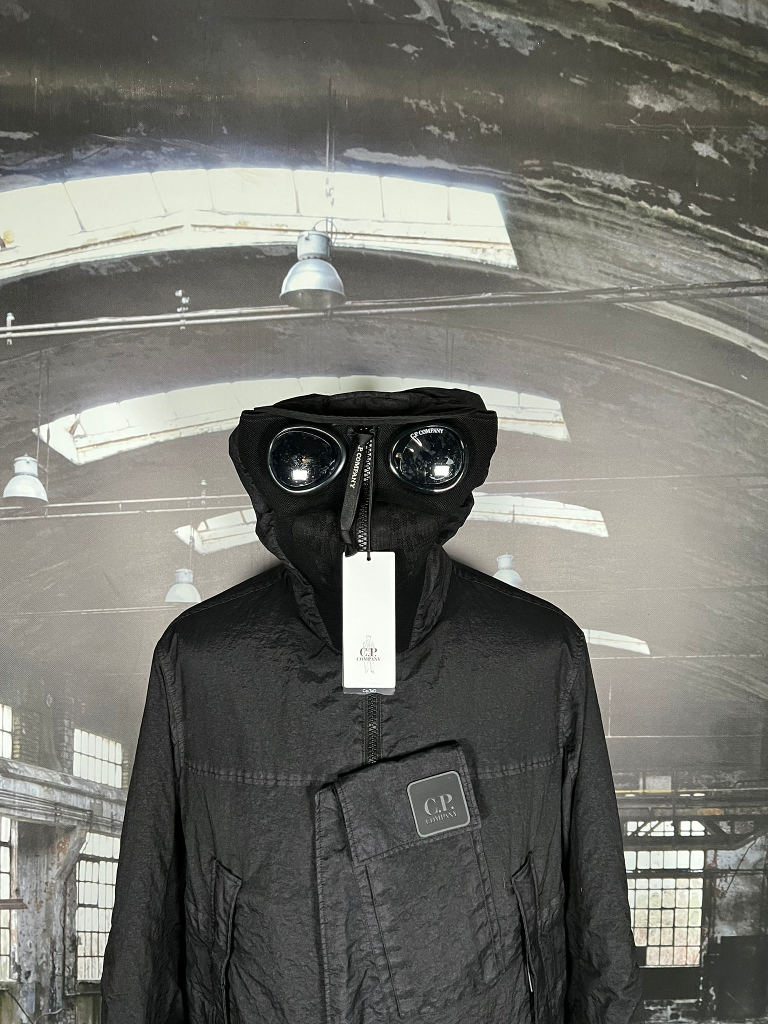 C.P. COMPANY METROPOLIS SERIES CO-TED GOGGLE JACKET - X Clothing