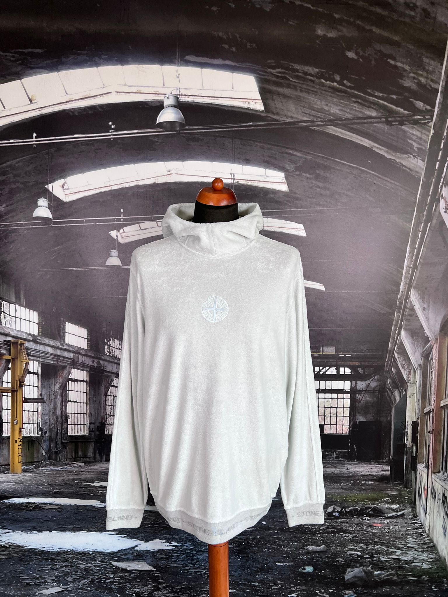 Supreme x stone island hoodie white cheap