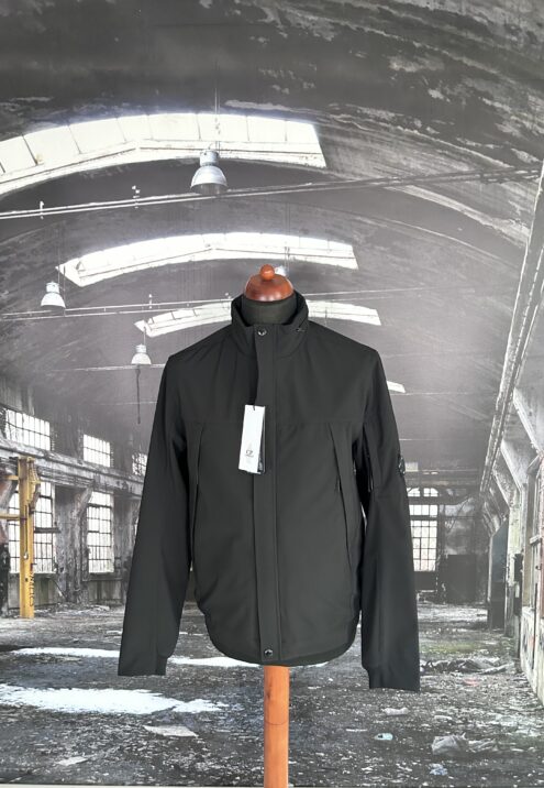 C.P. COMPANY SHELL R LENS JACKET