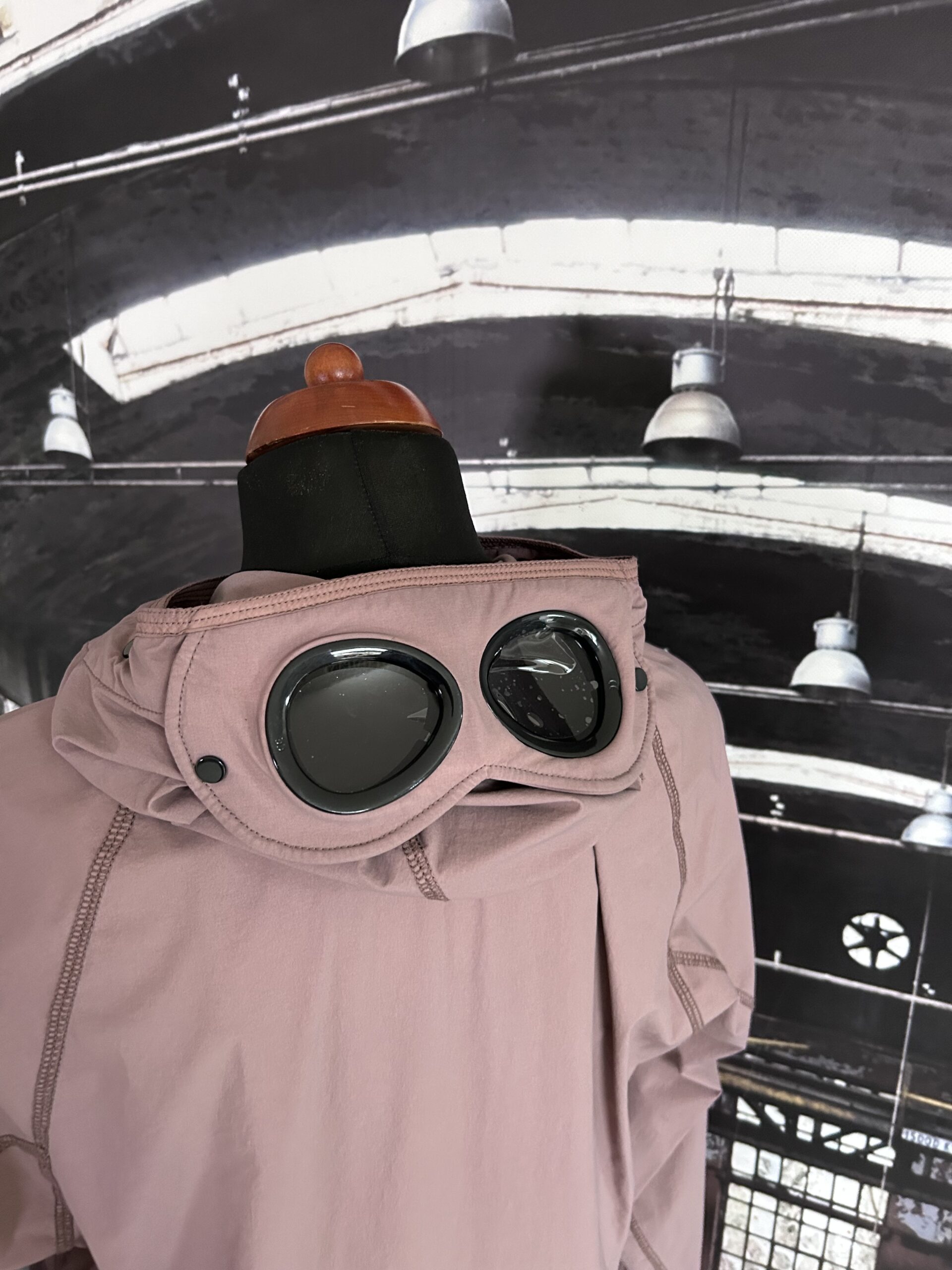 C.P. COMPANY GD SHELL GOGGLE JACKET - X Clothing