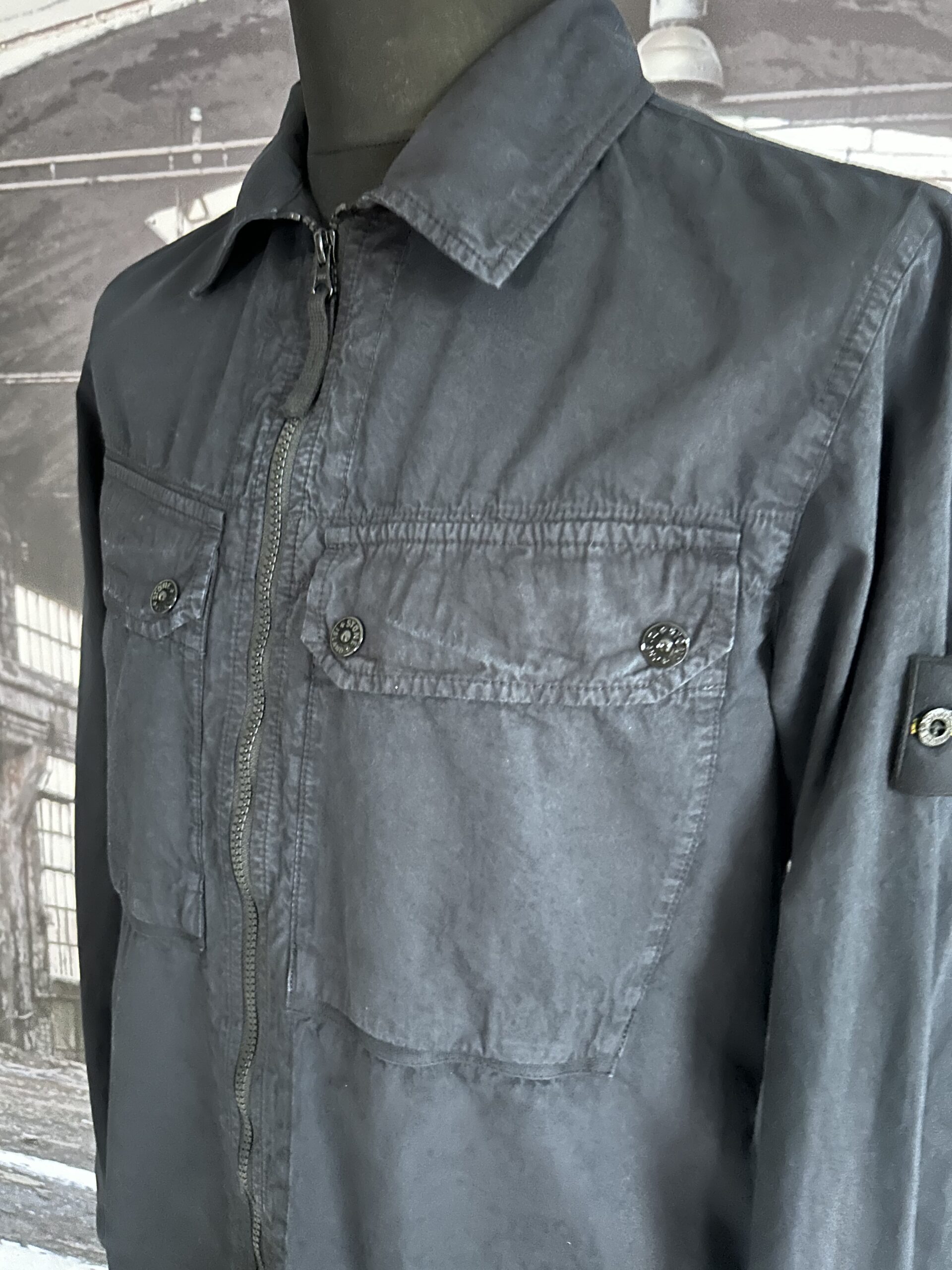 STONE  ブラック Old Treatment シャツジャケット STONE ISLAND OLD TREATMENT OVERSHIRT - X Clothing