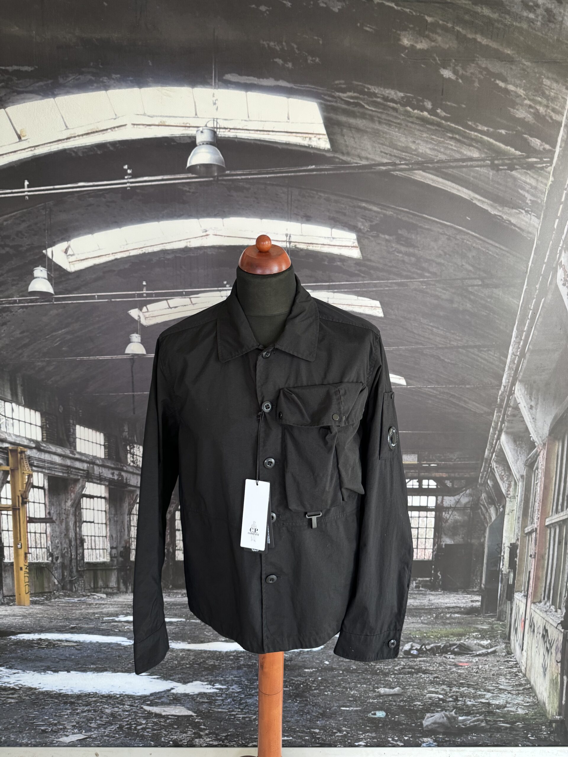 C.P. COMPANY TAYLON P LENS OVERSHIRT - X Clothing