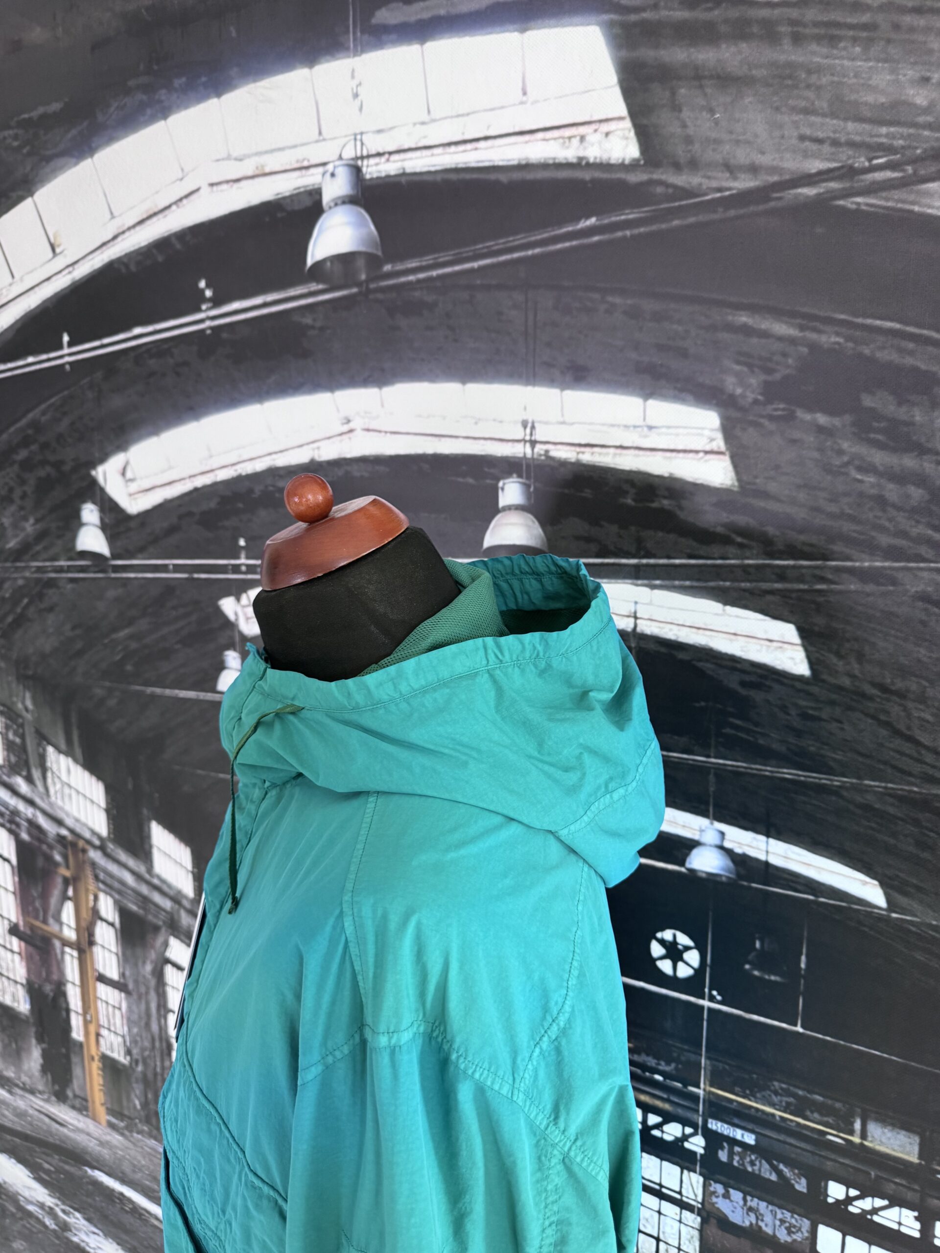 C.P. COMPANY FLATT NYLON LENS ANORAK - X Clothing