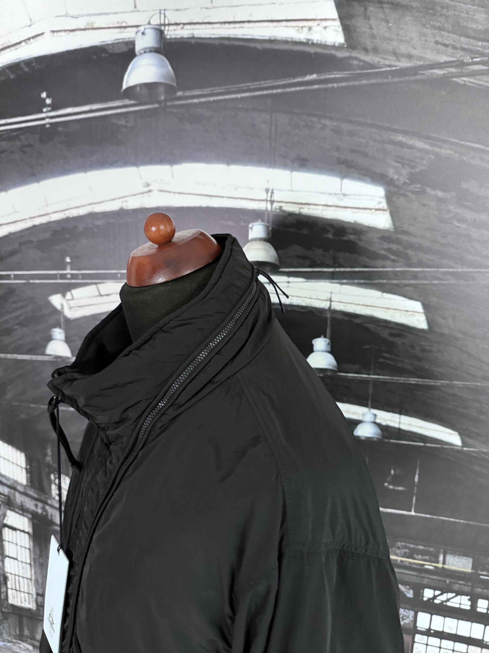 C.P. COMPANY CHROME R ZIPPERS PADDED LENS JACKET - X Clothing