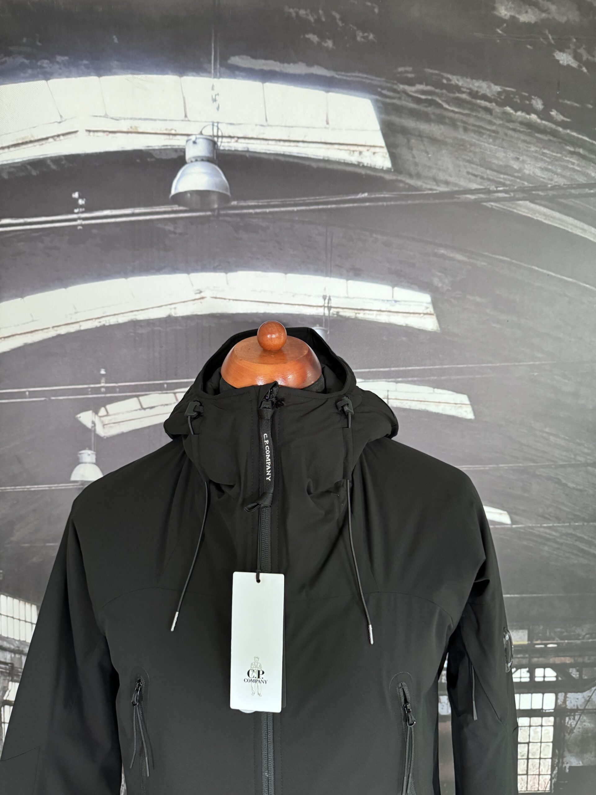 C.P. COMPANY PRO TEK HOODED PADDED JACKET - X Clothing