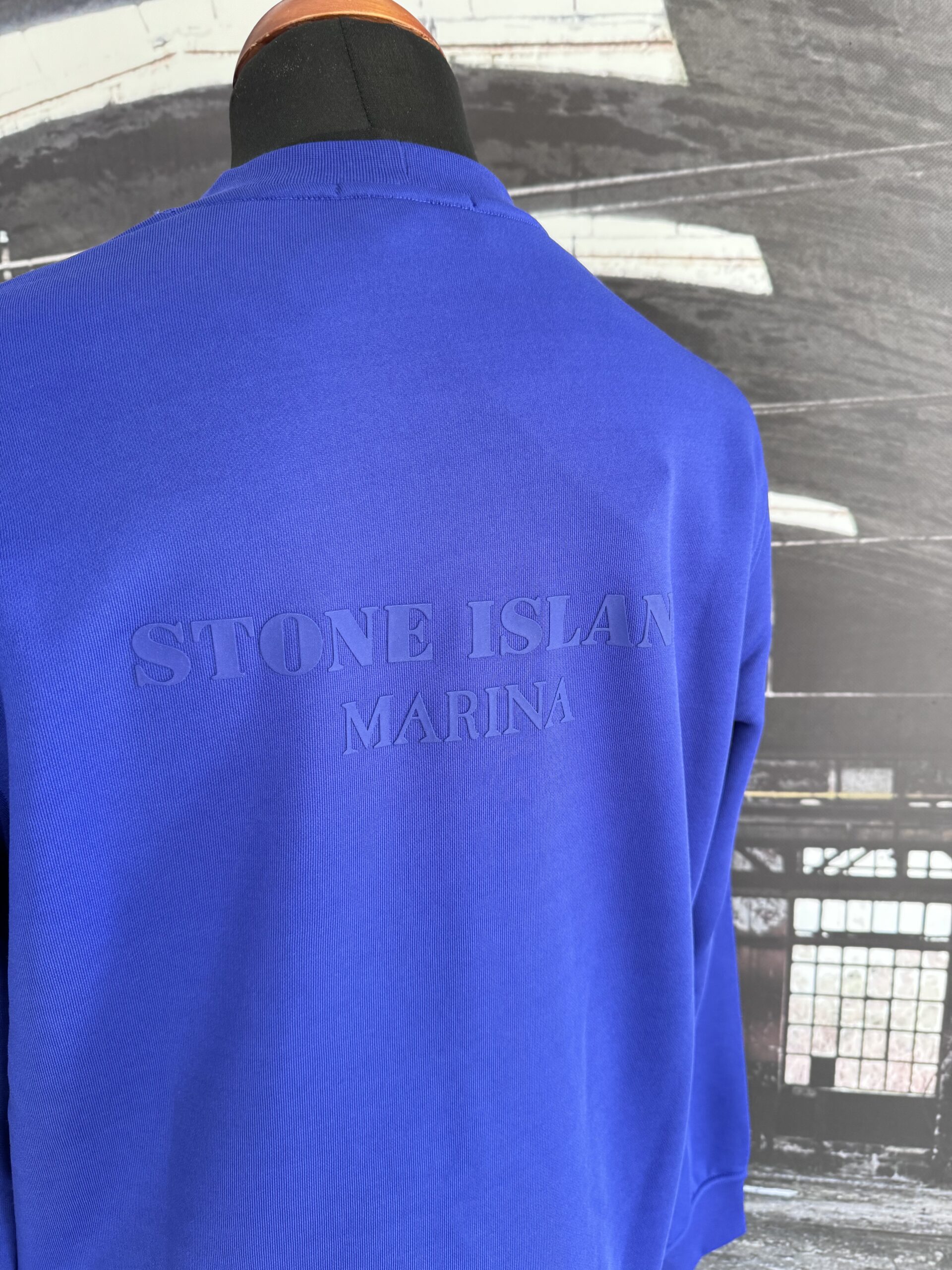 STONE ISLAND MARINA CREWNECK SWEATSHIRT - X Clothing
