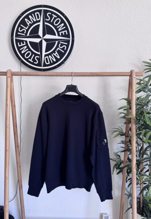 C.P. COMPANY DIAGONAL RAISED CREWNECK LENS SWEATSHIRT