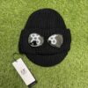 C.P. COMPANY X PALACE GOGGLE BEANIE COLOUR: MILITARY GREEN CERTI HALF CUT NEED FROM SUPPLIER (REFLECTS THE PRICE) SIZE: UNI
